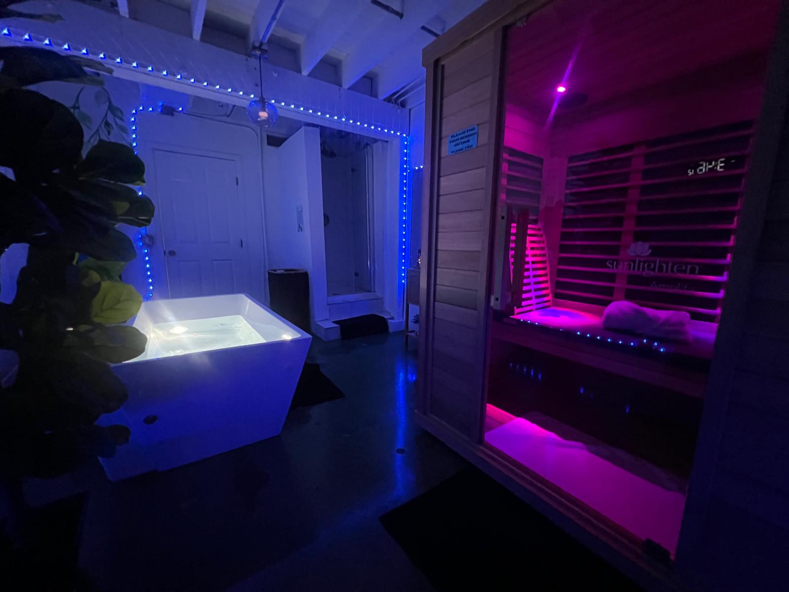 Contrast therapy suite with infrared sauna and cold plunge at Posture Lab LA Santa Monica